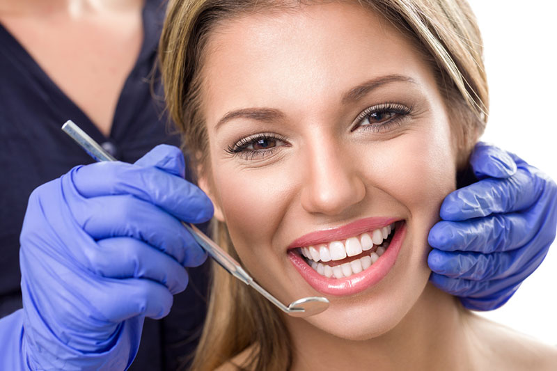 Teeth Whitening in Clovis